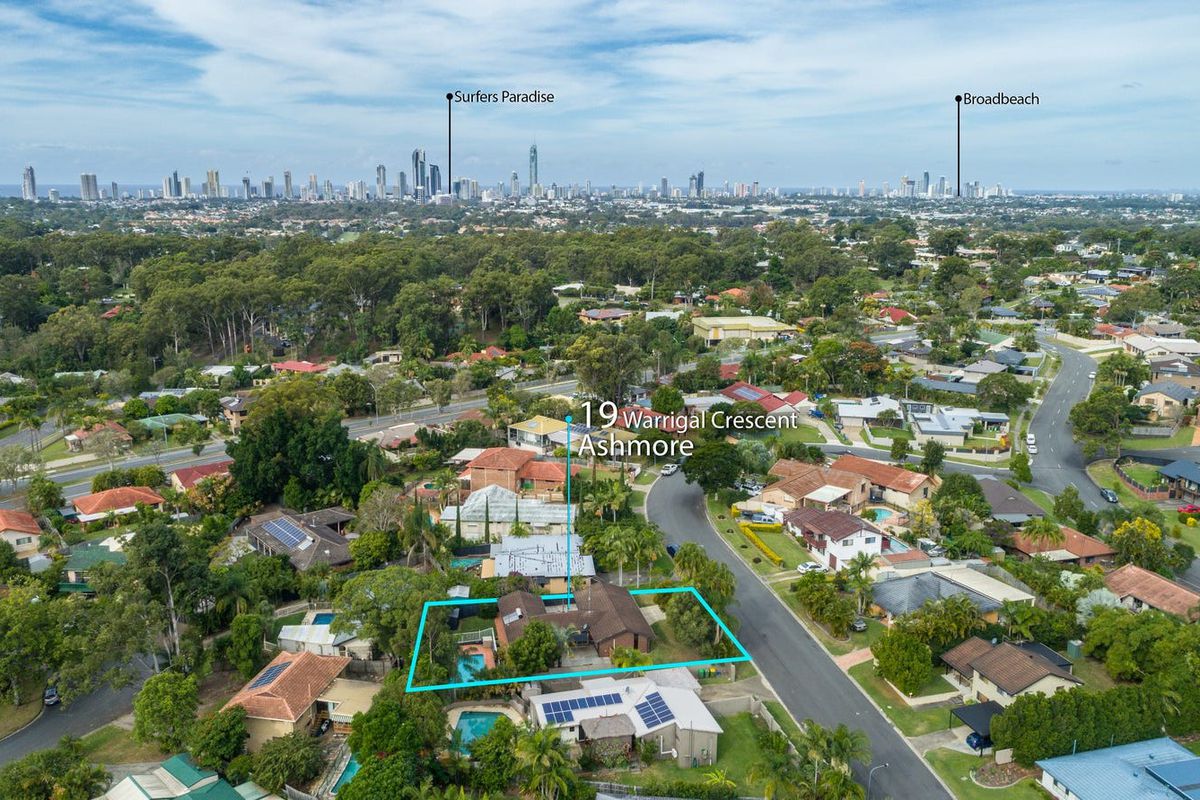 19 Warrigal Crescent, Ashmore
