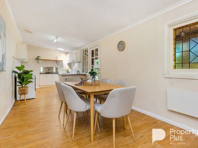 24 Station Street, Harcourt