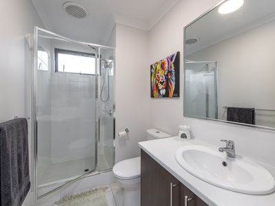 8B Lancing Way, Balga