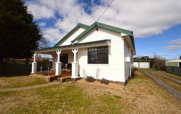72 Ollera Street, Guyra