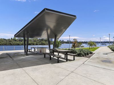 504 / 8 Hilly Street, Mortlake