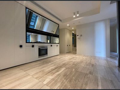 1209 / 33 Ultimo Road, Haymarket