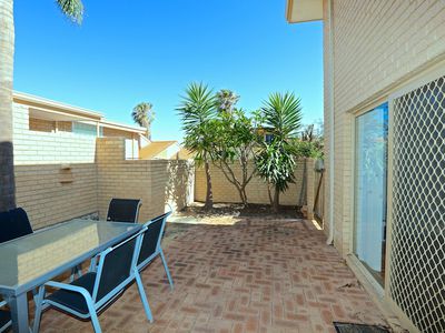 2/27 Drabble Road, Scarborough