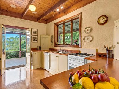 143 Parmenter Road, Coffee Camp