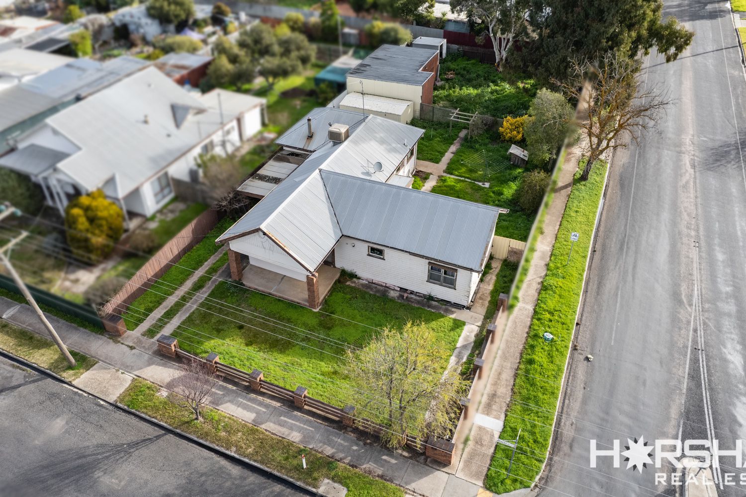 13 Albert Street, Horsham
