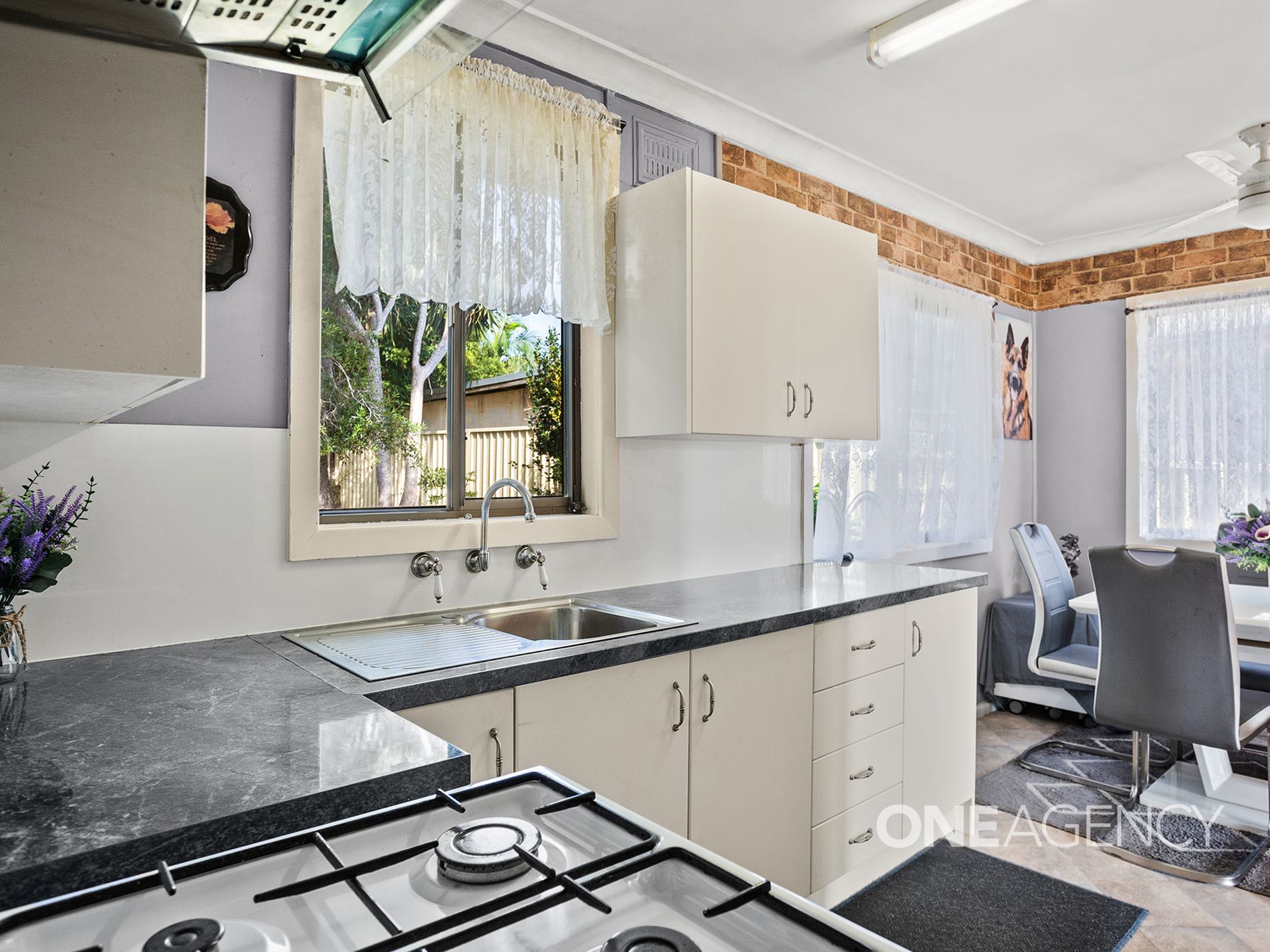 36 Young Avenue, Nowra