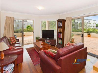 4 / 3 Blackwall Point Road, Abbotsford