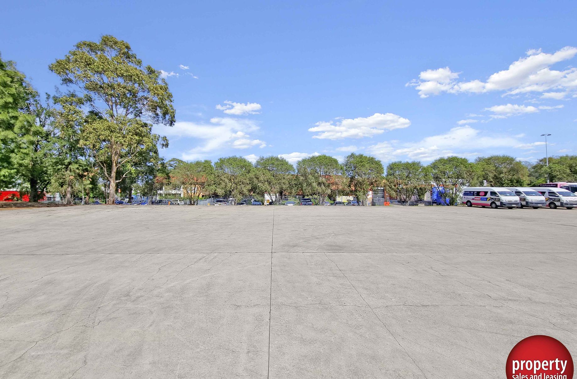 Hardstand 3 / 239-251 Woodpark Road, Smithfield