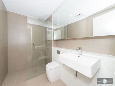 8-10 Park Avenue, Waitara