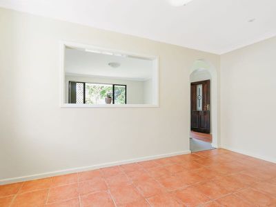 7 Brixham Way , Warnbro