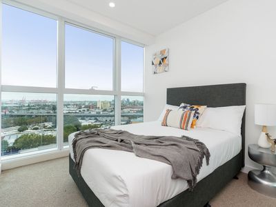 M1304 / 188 Macaulay Road, North Melbourne