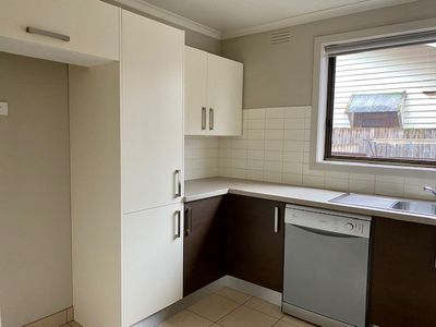 1 / 24 Salisbury Street, Werribee