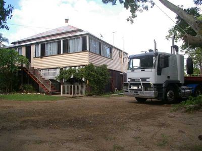 16 Station Road, Riverview