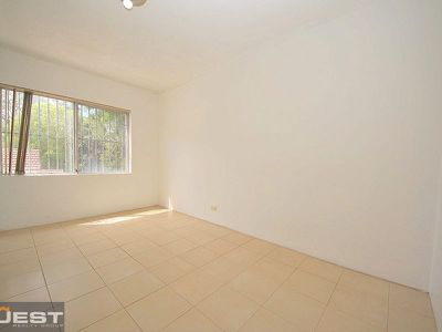 14 / 1 Waterside Crescent, Carramar