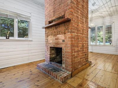 158 Main Street, Romsey