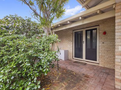 15 Kirwan Way, Winthrop