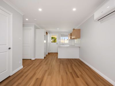 12A Ivanhoe Street, Boulder