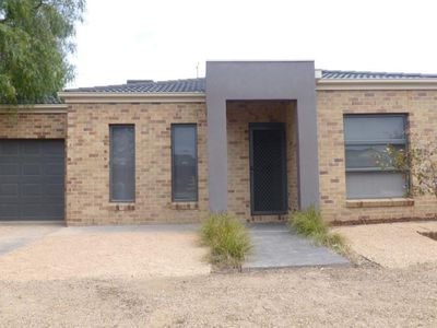 1B Buckhurst Way, Hoppers Crossing