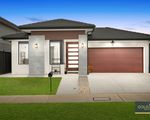 8 Yukon Street, Truganina