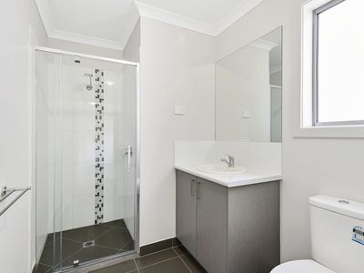 38 Straw Flower Circuit, Greenvale