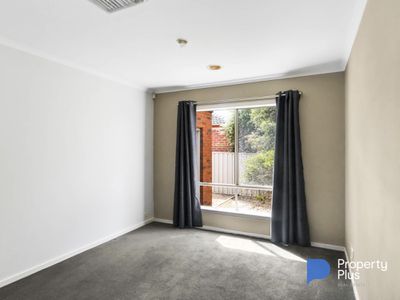 1 Manna gum Drive, Epsom