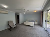 19 / 22 Yulia Street, Coombabah