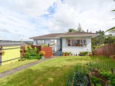 27 Redwood Drive, Massey