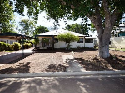 133 Crane Street, Longreach
