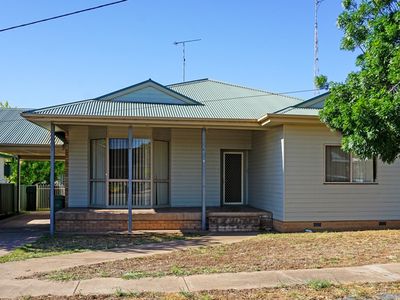 3 Stranger Street, West Wyalong