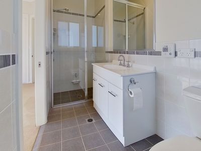 36 Yulong Street, Dubbo
