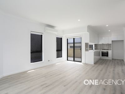 2 / 28 Fisher St, Oak Flats