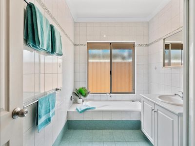 39 Moojebing Street, Bayswater