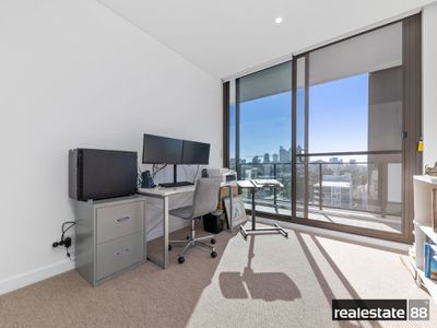 602 / 35 Bronte Street, East Perth