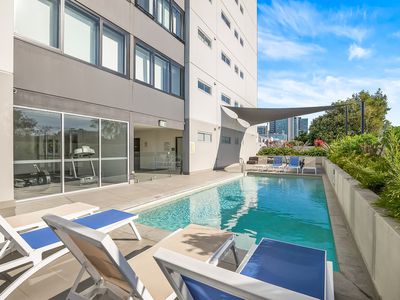 803 / 6 Land Street, Toowong