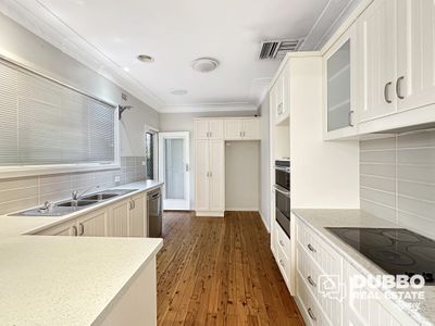 40 Crown Street, Dubbo