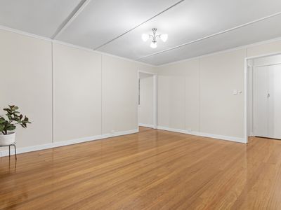 10 Yulan Street, Inala