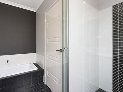 31 Pexton Drive, South Guildford