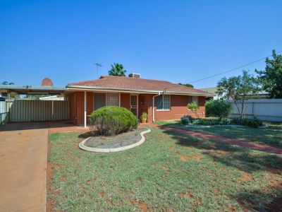 14 Moss Street, Kalgoorlie