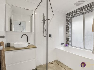 43 Greenpark Road, Alexander Heights