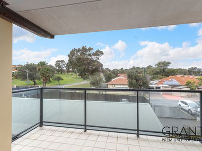 24 / 10 Wellington Street, Mosman Park