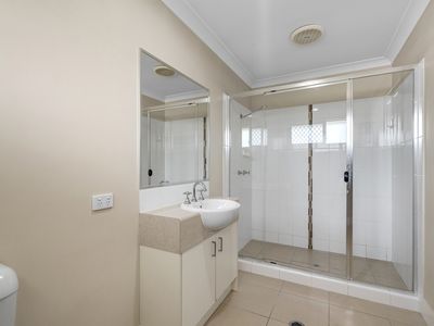 9 Chanel Court, Wulkuraka