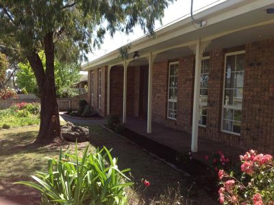 84 Reynolds Road, Belmont