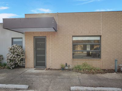 9 / 25 Deutgam Street, Werribee