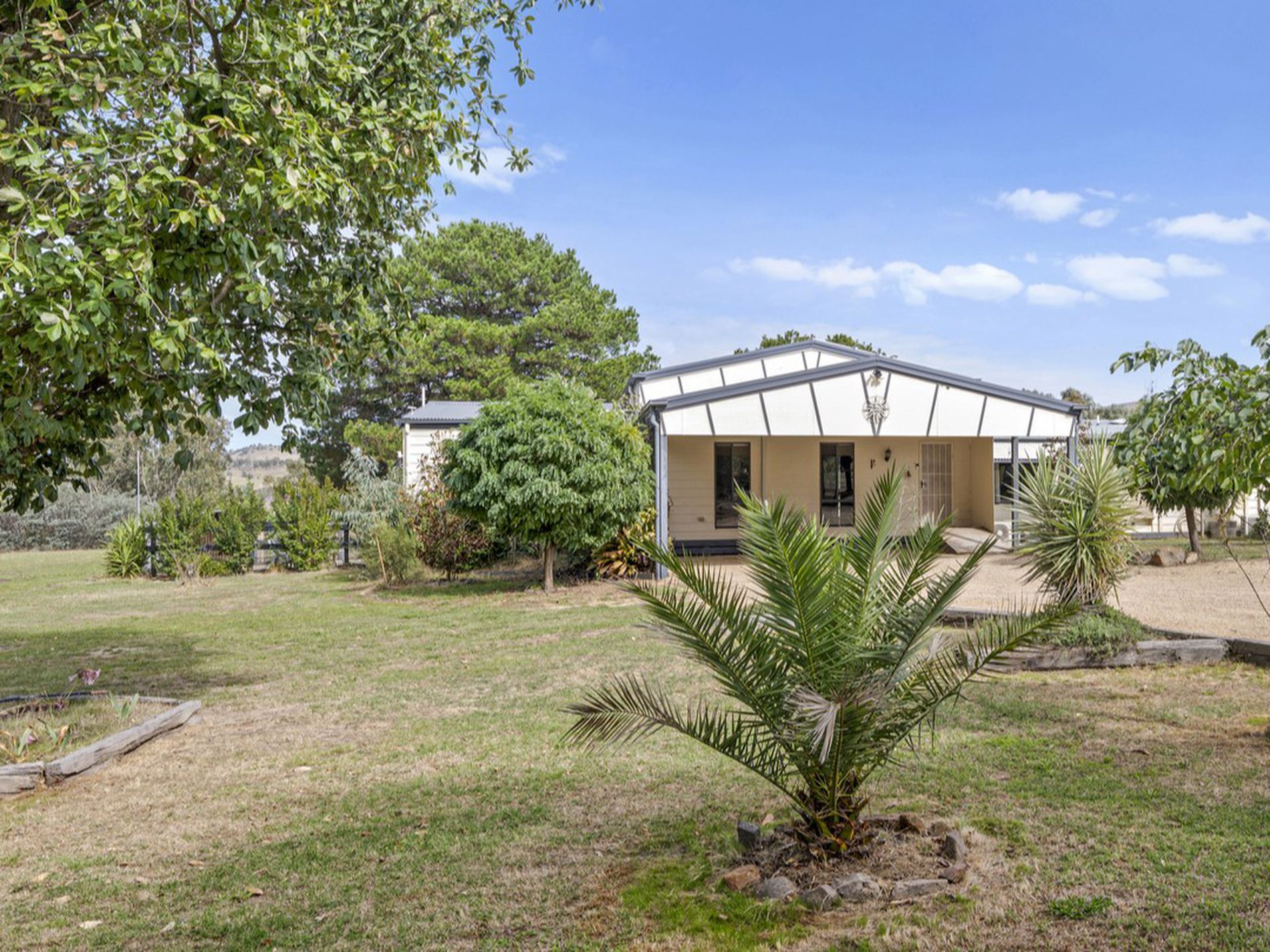550 Howes Creek Road, Mansfield