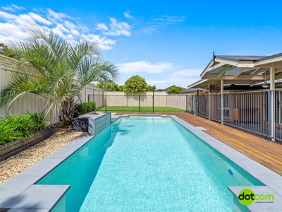 2 Flame Tree Close, Hamlyn Terrace