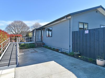 1 / 138 Kerrs Road, Avonside