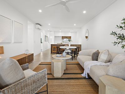 515 Azure Court, Noosaville