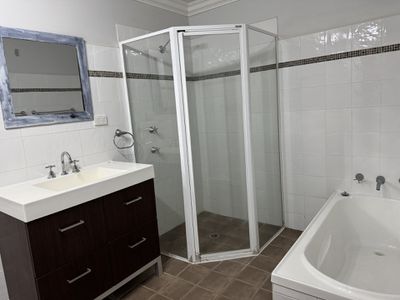 9 Gap Street, Parkes