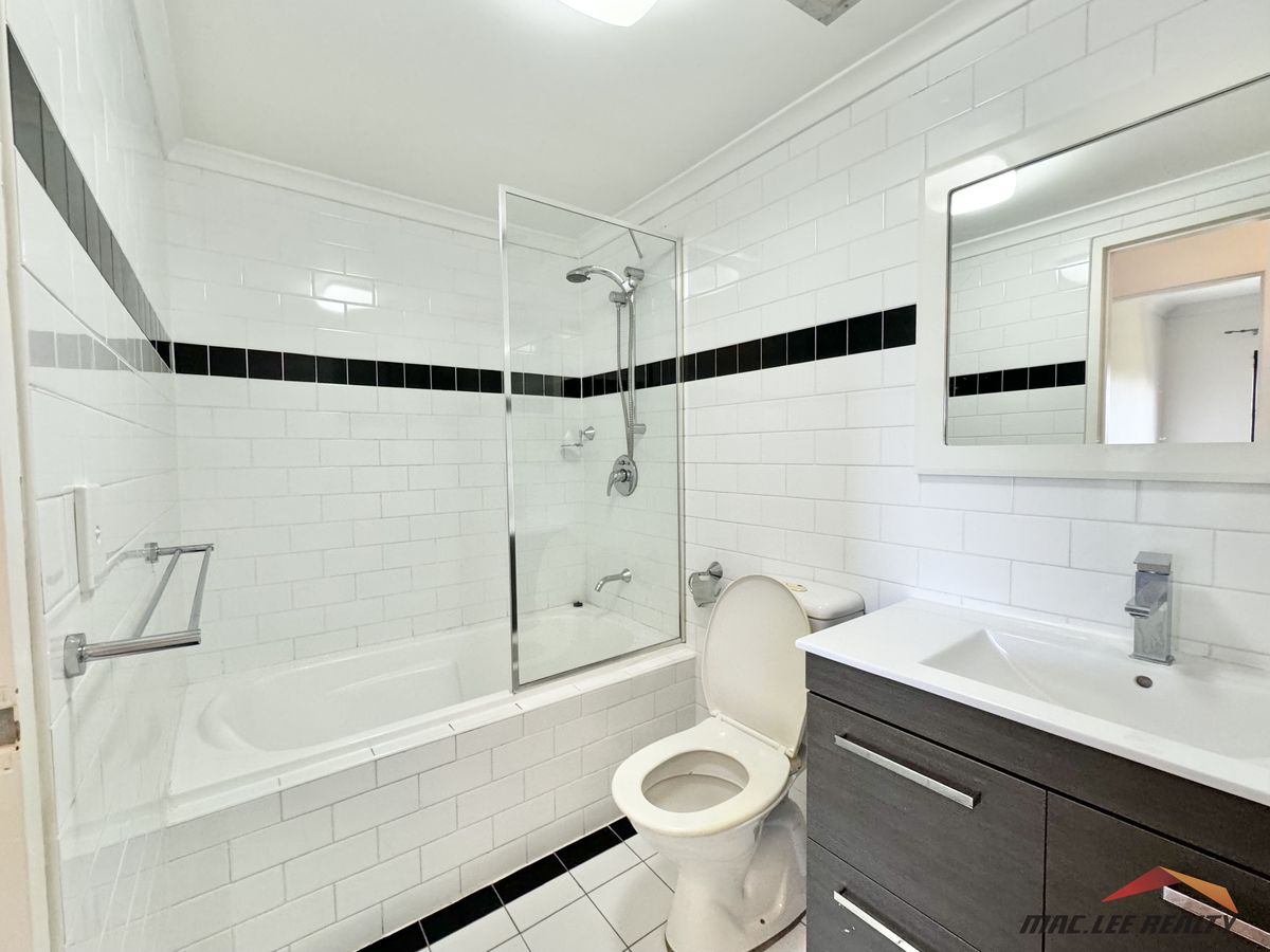 12 / 3-11 Hawkesbury Avenue, Dee...