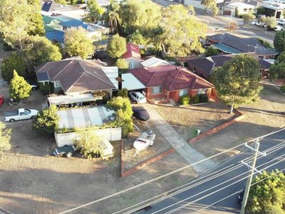 11 Dredge Avenue, Moorebank